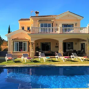 Majestic Villa